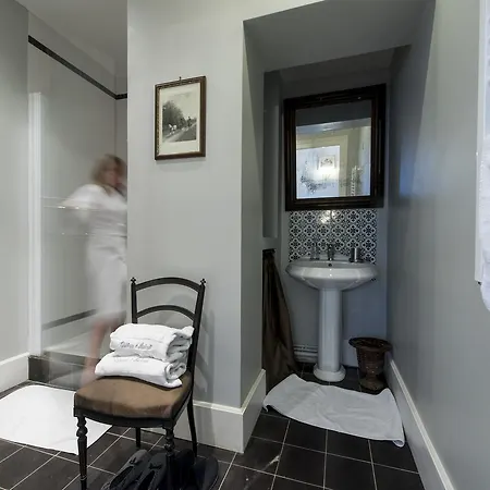 Chateau D'auteuil - D'hotes 3*